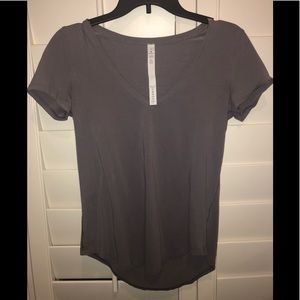 Lululemon short sleeve shirt
